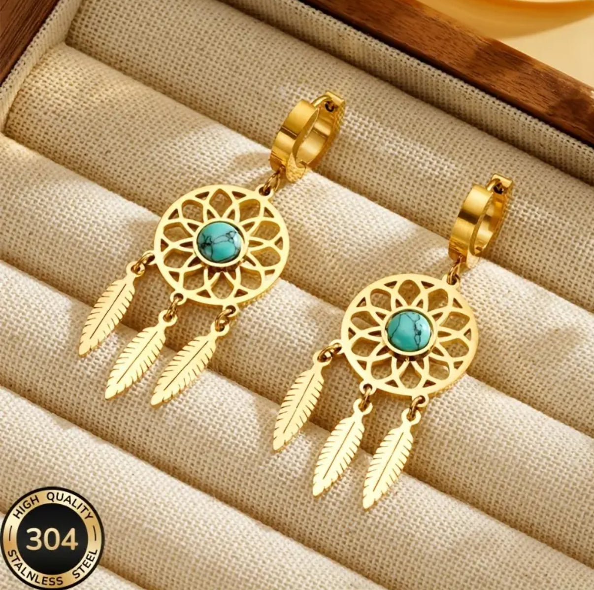 Goldene Traumfänger-Ohrringe mit Türkis – Schutz & Harmonie
